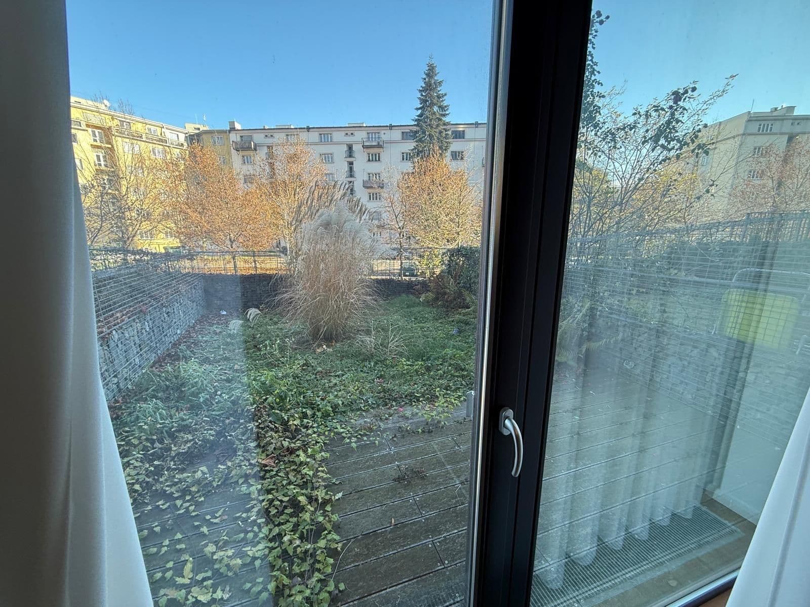 Predaj bytu 3-izbový 116 m², Ke Kapslovně, Praha, Praha Predaj bytu 3-izbový 116 m², Ke Kapslovně, Praha, Praha