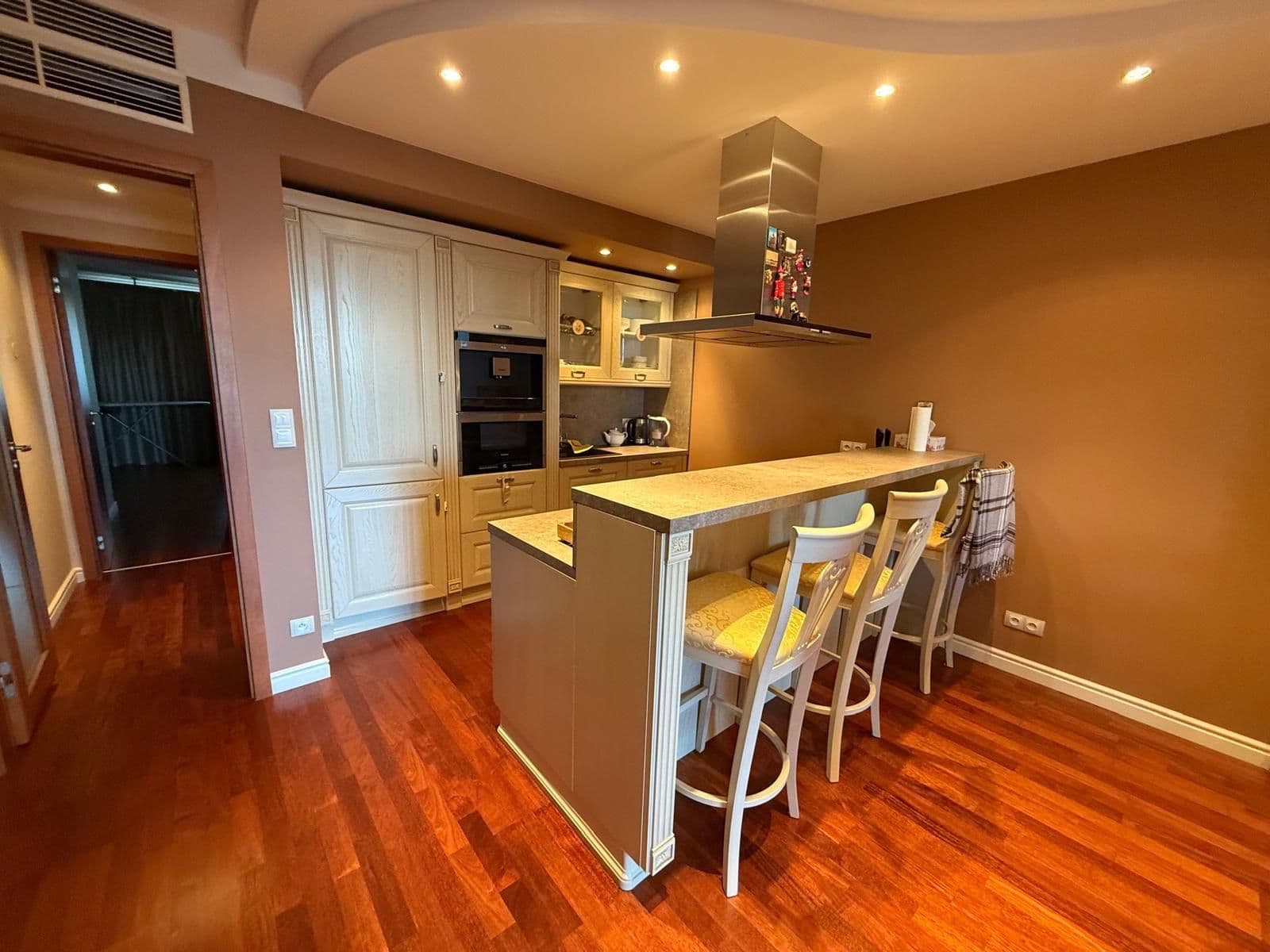 Predaj bytu 3-izbový 116 m², Ke Kapslovně, Praha, Praha Predaj bytu 3-izbový 116 m², Ke Kapslovně, Praha, Praha