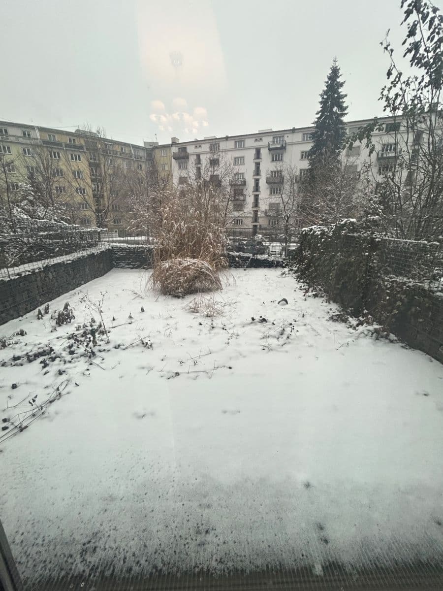 Predaj bytu 3-izbový 116 m², Ke Kapslovně, Praha, Praha Predaj bytu 3-izbový 116 m², Ke Kapslovně, Praha, Praha