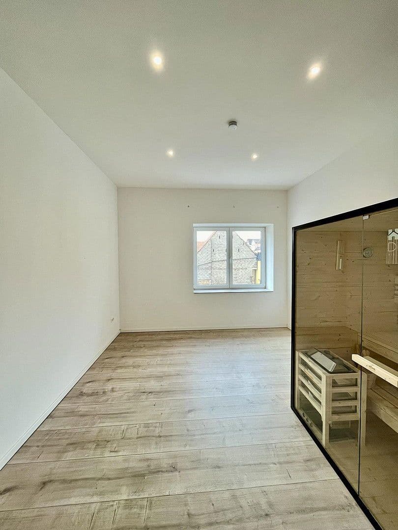 Predaj bytu 4-izbový 144 m², Greußenheim, Bavorsko Predaj bytu 4-izbový 144 m², Greußenheim, Bavorsko