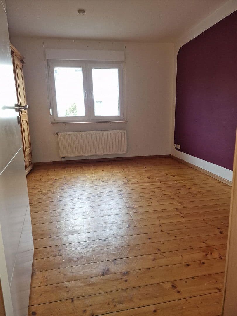 Predaj domu 100 m², pozemek 442 m², Andernach, Porýnie-Falcko Predaj domu 100 m², pozemek 442 m², Andernach, Porýnie-Falcko