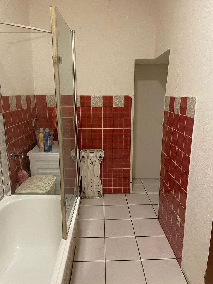 Prenájom bytu 3-izbový 67 m², Gelsenkirchen, Severné Porýnie - Westfálsko Prenájom bytu 3-izbový 67 m², Gelsenkirchen, Severné Porýnie - Westfálsko