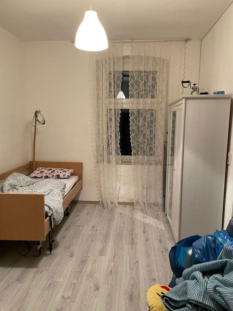 Prenájom bytu 3-izbový 67 m², Gelsenkirchen, Severné Porýnie - Westfálsko Prenájom bytu 3-izbový 67 m², Gelsenkirchen, Severné Porýnie - Westfálsko