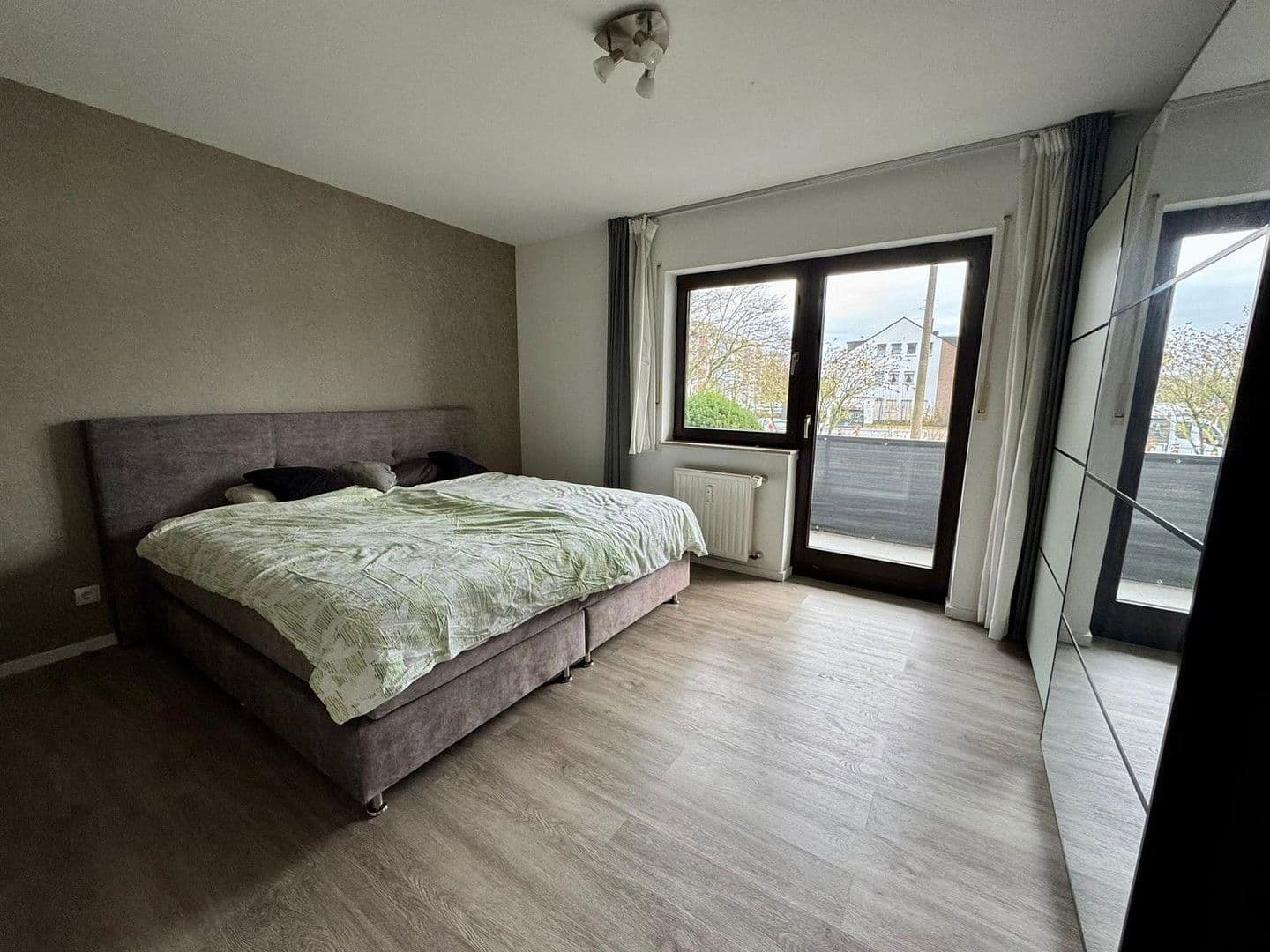 Prenájom bytu 3-izbový 81 m², Dormagen, Severné Porýnie - Westfálsko Prenájom bytu 3-izbový 81 m², Dormagen, Severné Porýnie - Westfálsko