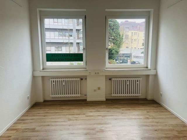 Prenájom kancelárie 139 m², Friedrichstr. 24, Mülheim an der Ruhr, Severné Porýnie - Westfálsko Prenájom kancelárie 139 m², Friedrichstr. 24, Mülheim an der Ruhr, Severné Porýnie - Westfálsko