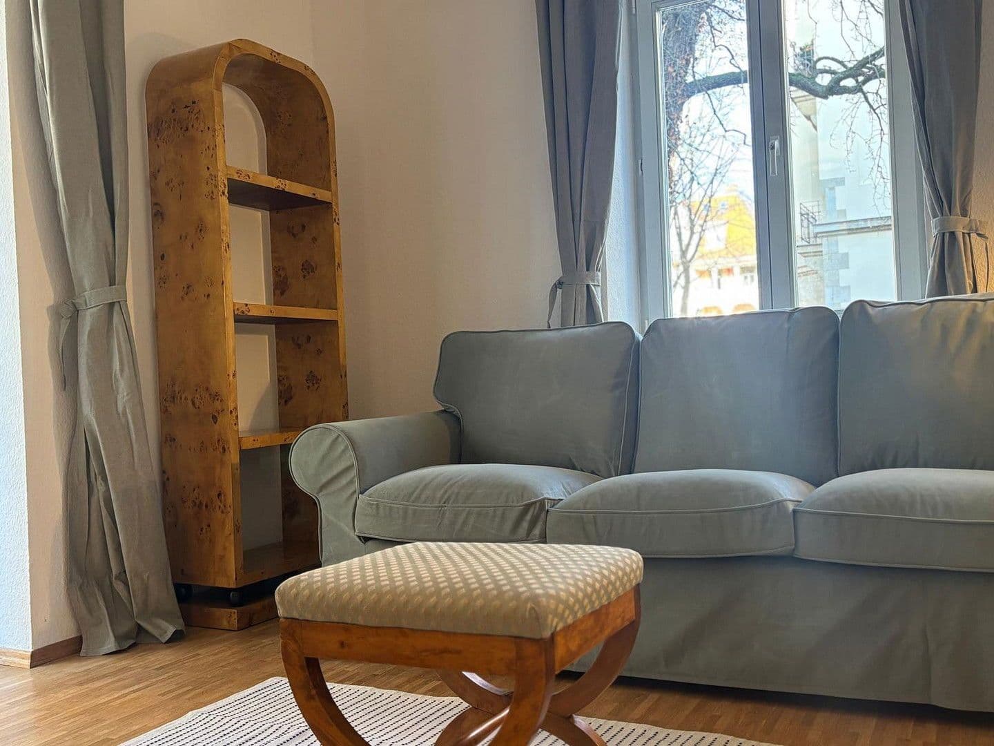 Prenájom bytu 2-izbový 66 m², Dresden, Sasko Prenájom bytu 2-izbový 66 m², Dresden, Sasko