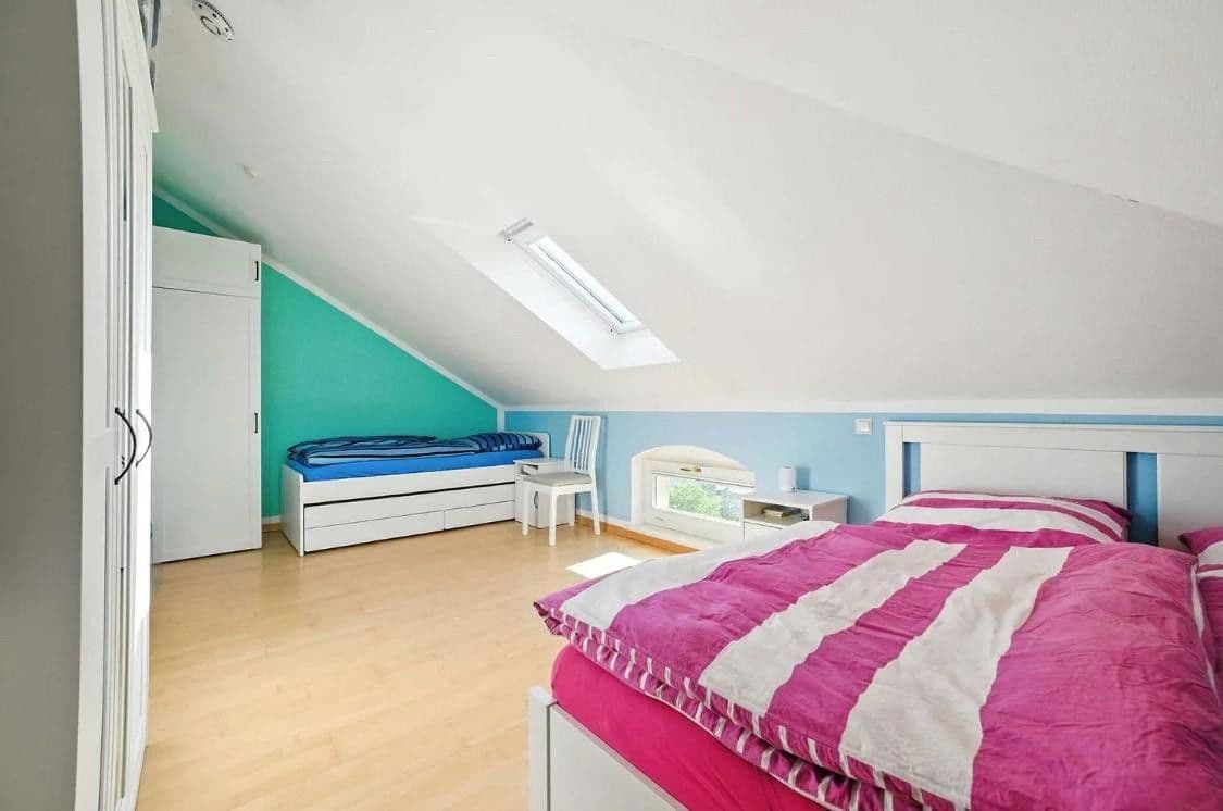 Prenájom bytu 2-izbový 63 m², Obere Bergstraße 54, Radebeul, Sasko Prenájom bytu 2-izbový 63 m², Obere Bergstraße 54, Radebeul, Sasko