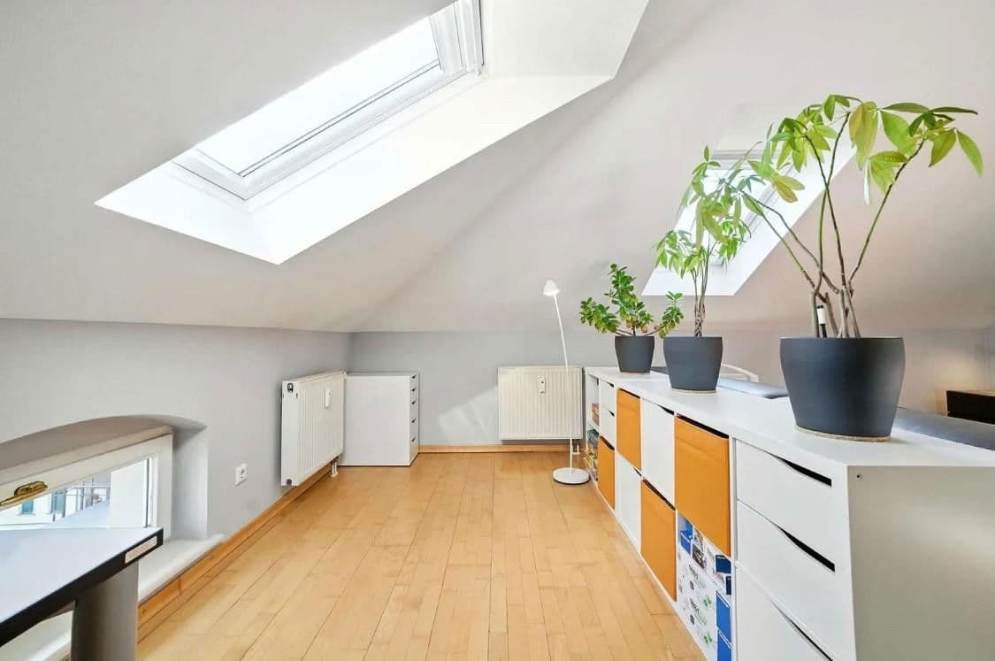 Prenájom bytu 2-izbový 63 m², Obere Bergstraße 54, Radebeul, Sasko Prenájom bytu 2-izbový 63 m², Obere Bergstraße 54, Radebeul, Sasko