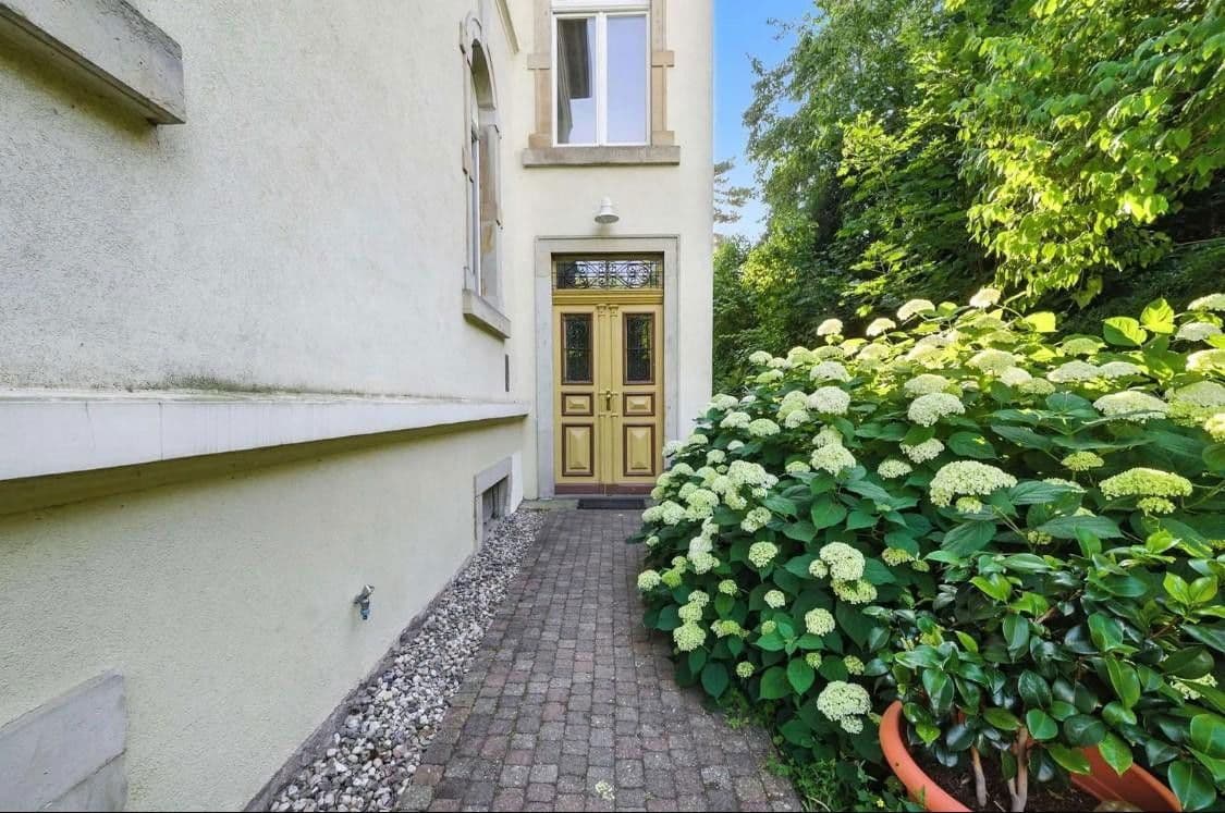 Prenájom bytu 2-izbový 63 m², Obere Bergstraße 54, Radebeul, Sasko Prenájom bytu 2-izbový 63 m², Obere Bergstraße 54, Radebeul, Sasko