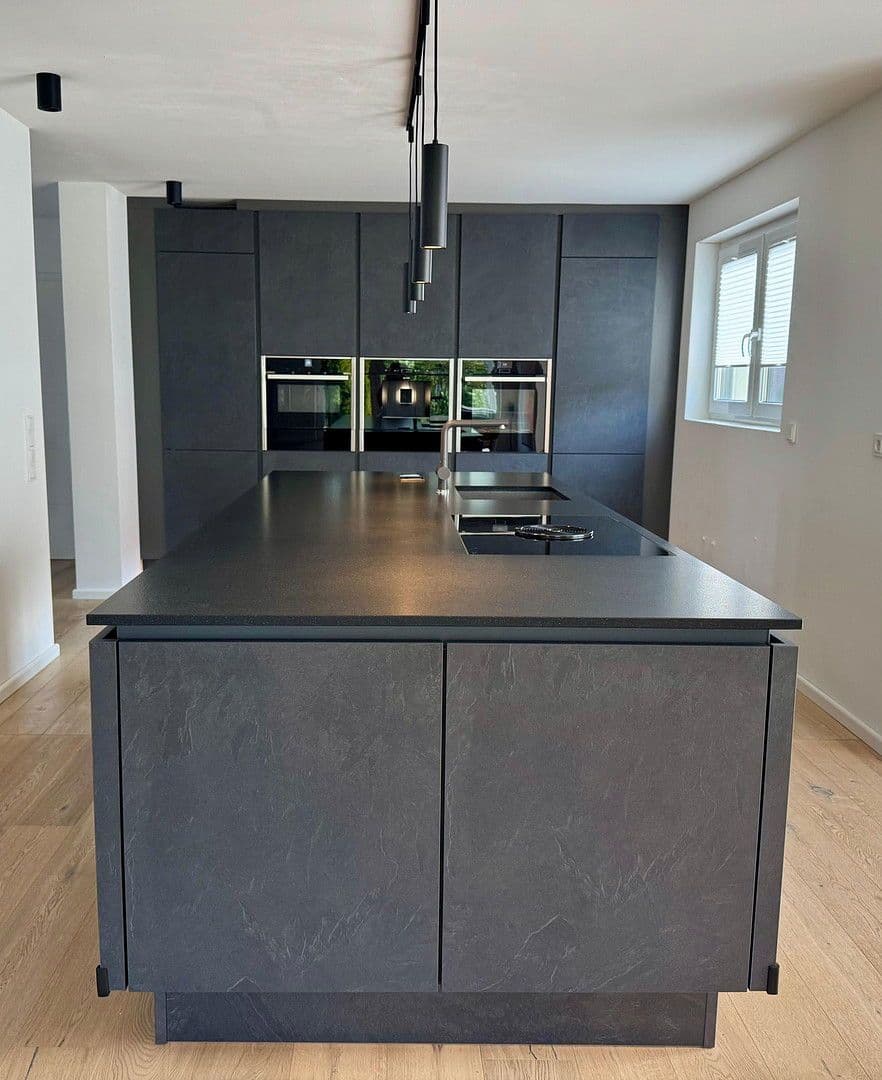 Predaj domu 213 m², pozemek 1.013 m², Elsdorf, Severné Porýnie - Westfálsko Predaj domu 213 m², pozemek 1.013 m², Elsdorf, Severné Porýnie - Westfálsko