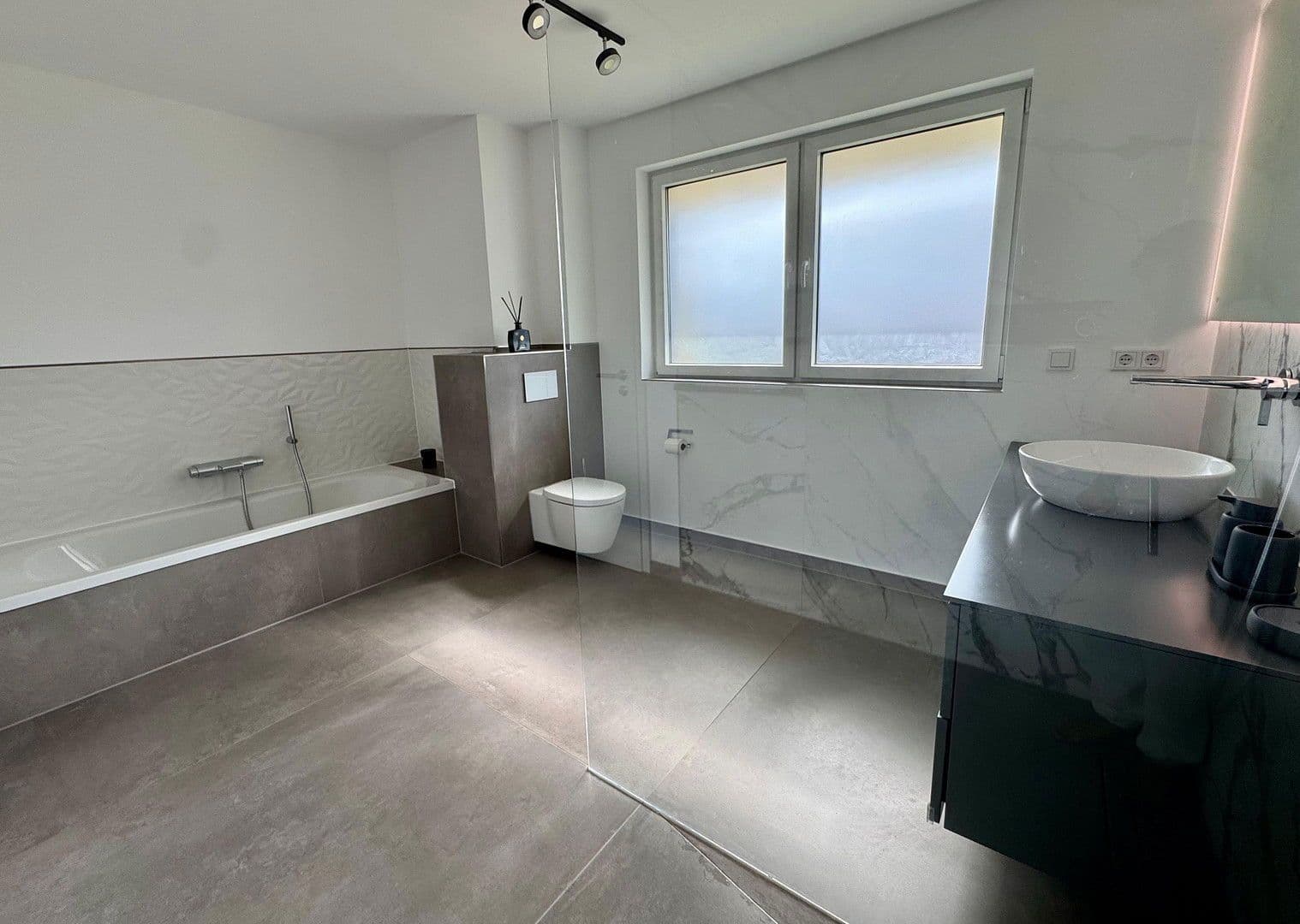 Predaj domu 213 m², pozemek 1.013 m², Elsdorf, Severné Porýnie - Westfálsko Predaj domu 213 m², pozemek 1.013 m², Elsdorf, Severné Porýnie - Westfálsko