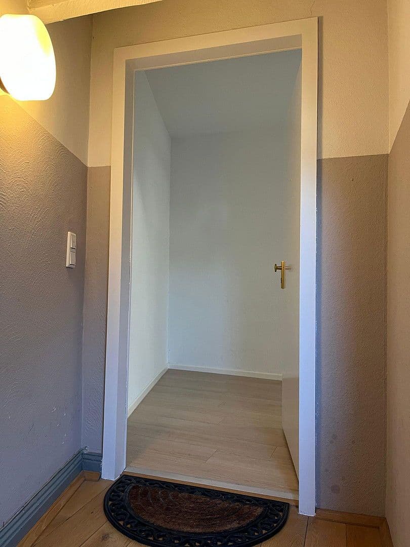 Prenájom bytu 1-izbový 62 m², Linienstraße 34, Düsseldorf, Severné Porýnie - Westfálsko Prenájom bytu 1-izbový 62 m², Linienstraße 34, Düsseldorf, Severné Porýnie - Westfálsko