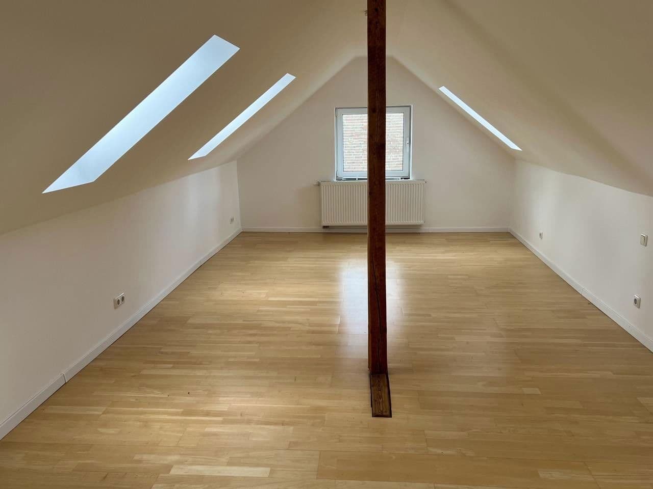 Predaj domu 238 m², pozemek 323 m², Im Lerchenfeld 10, Herdecke, Severné Porýnie - Westfálsko Predaj domu 238 m², pozemek 323 m², Im Lerchenfeld 10, Herdecke, Severné Porýnie - Westfálsko