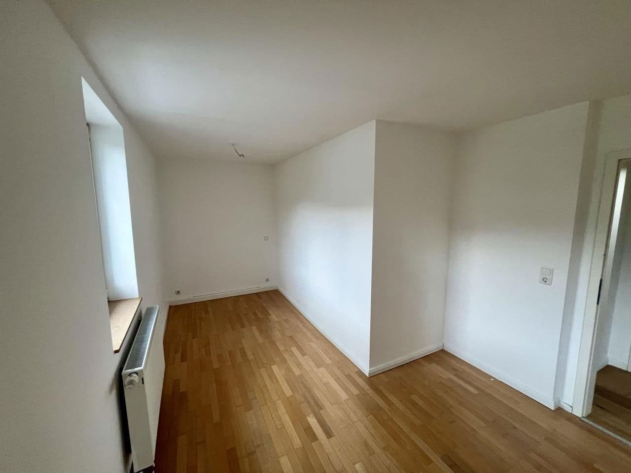 Predaj domu 238 m², pozemek 323 m², Im Lerchenfeld 10, Herdecke, Severné Porýnie - Westfálsko Predaj domu 238 m², pozemek 323 m², Im Lerchenfeld 10, Herdecke, Severné Porýnie - Westfálsko