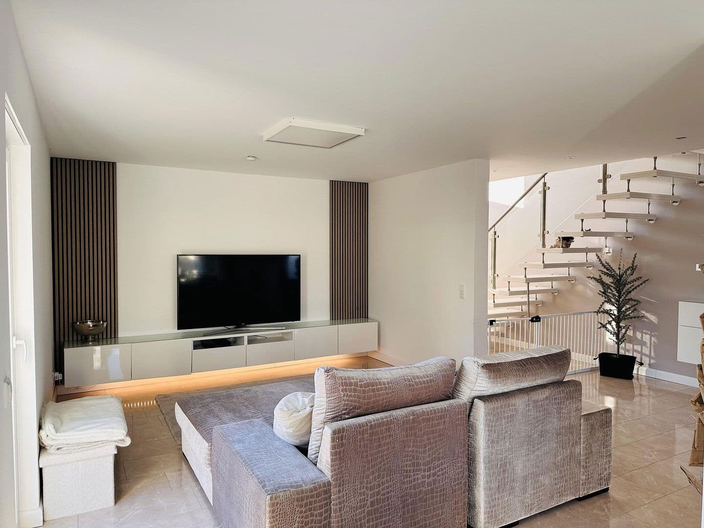 Predaj domu 175 m², pozemek 707 m², Ilsede, Dolné Sasko Predaj domu 175 m², pozemek 707 m², Ilsede, Dolné Sasko