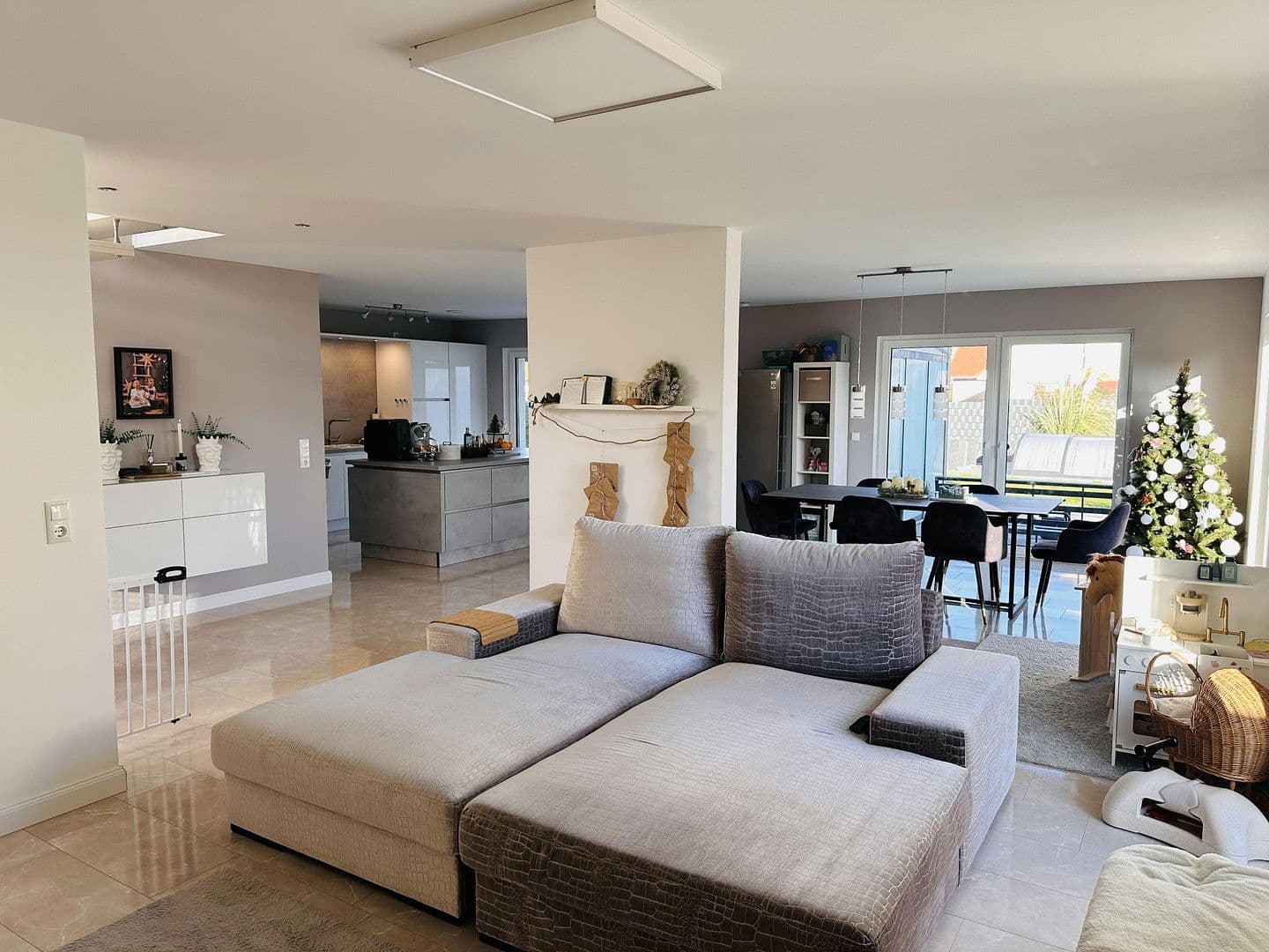 Predaj domu 175 m², pozemek 707 m², Ilsede, Dolné Sasko Predaj domu 175 m², pozemek 707 m², Ilsede, Dolné Sasko