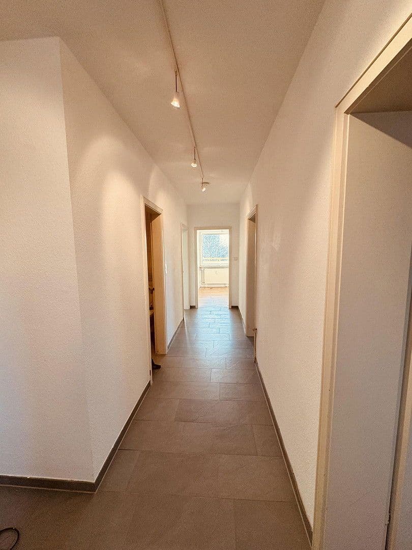 Prenájom bytu 3-izbový 75 m², Carl-Benz-Straße 12, Mainz, Porýnie-Falcko Prenájom bytu 3-izbový 75 m², Carl-Benz-Straße 12, Mainz, Porýnie-Falcko