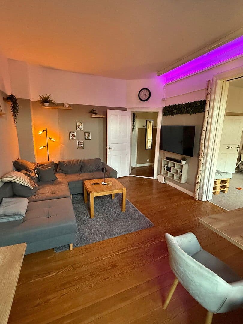 Prenájom bytu 3-izbový 76 m², Holtenauer Straße 209, Kiel, Šlezvicko-Holštajnsko Prenájom bytu 3-izbový 76 m², Holtenauer Straße 209, Kiel, Šlezvicko-Holštajnsko