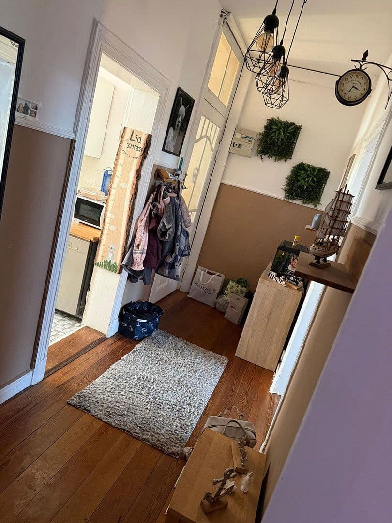 Prenájom bytu 3-izbový 76 m², Holtenauer Straße 209, Kiel, Šlezvicko-Holštajnsko Prenájom bytu 3-izbový 76 m², Holtenauer Straße 209, Kiel, Šlezvicko-Holštajnsko