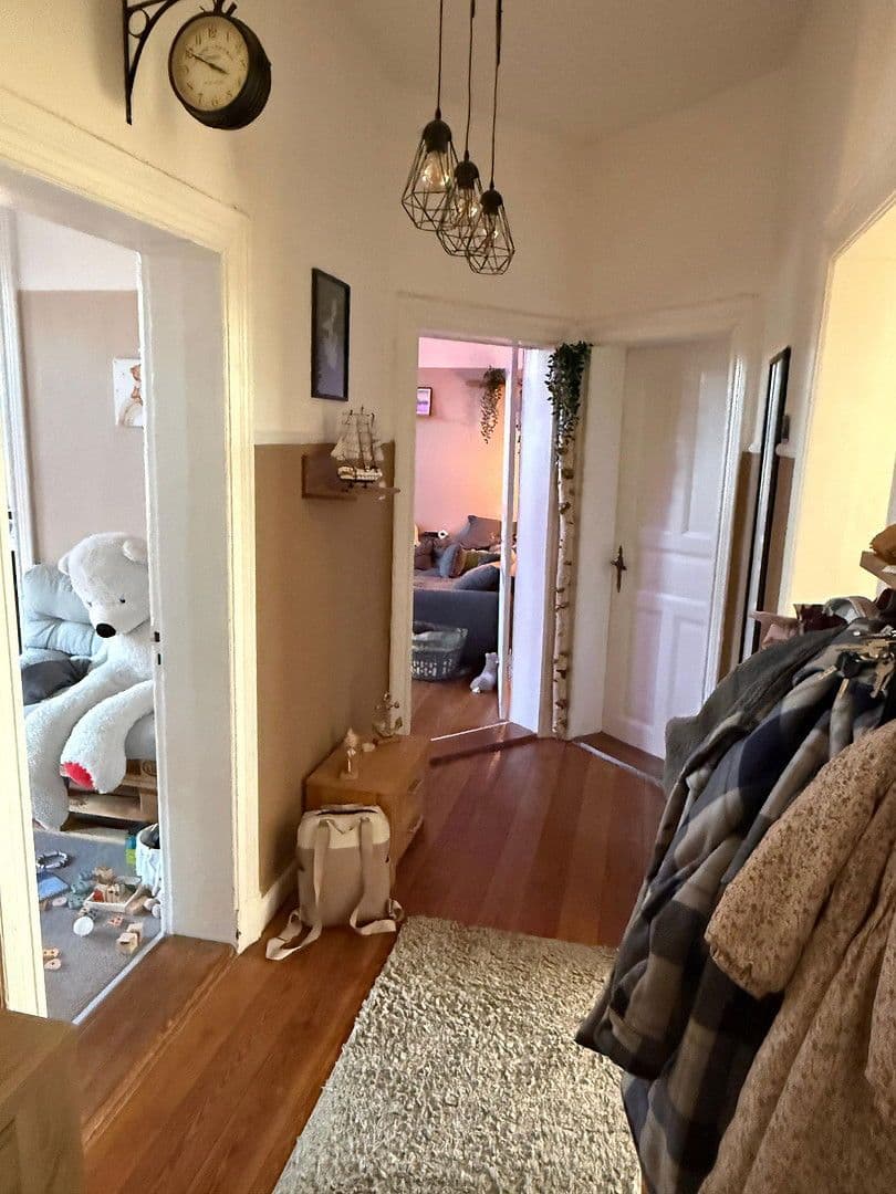 Prenájom bytu 3-izbový 76 m², Holtenauer Straße 209, Kiel, Šlezvicko-Holštajnsko Prenájom bytu 3-izbový 76 m², Holtenauer Straße 209, Kiel, Šlezvicko-Holštajnsko