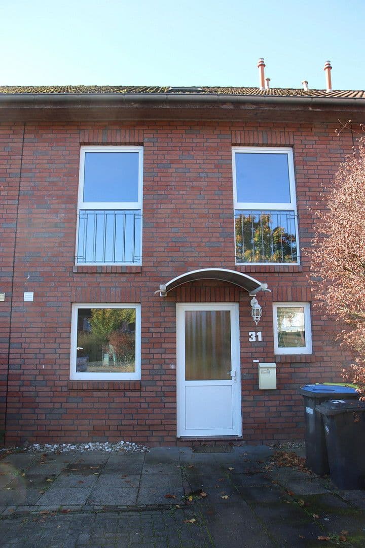 Predaj domu 114 m², pozemek 300 m², Rotenburg, Dolné Sasko Predaj domu 114 m², pozemek 300 m², Rotenburg, Dolné Sasko