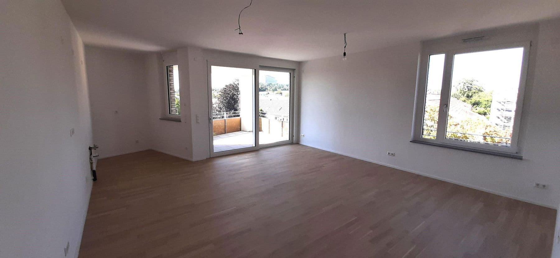 Prenájom bytu 3-izbový 85 m², Stuttgart, Bádensko-Wurttembersko Prenájom bytu 3-izbový 85 m², Stuttgart, Bádensko-Wurttembersko