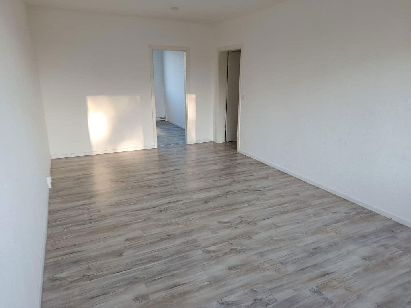 Prenájom bytu 3-izbový 58 m², Seestr. 16, Leezen, Meklenbursko-Predpomoransko Prenájom bytu 3-izbový 58 m², Seestr. 16, Leezen, Meklenbursko-Predpomoransko