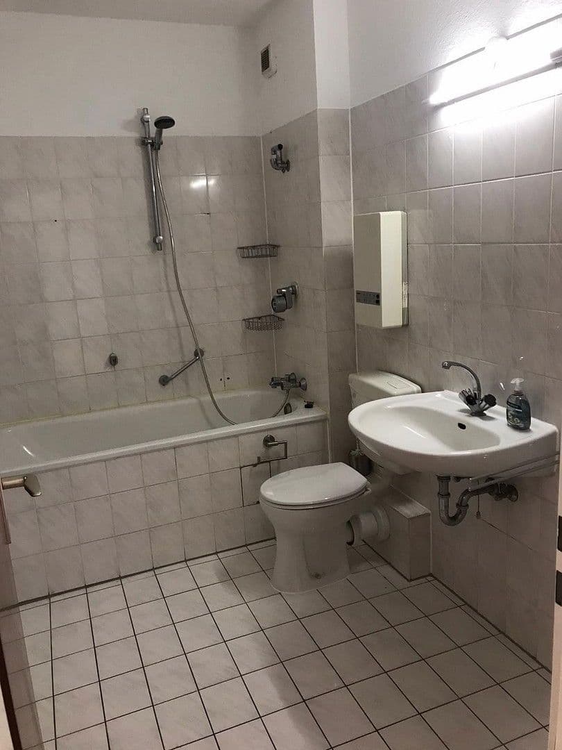 Prenájom bytu 3-izbový 76 m², Lange Stücke 58, Wolfsburg Fallersleben, Dolné Sasko Prenájom bytu 3-izbový 76 m², Lange Stücke 58, Wolfsburg Fallersleben, Dolné Sasko