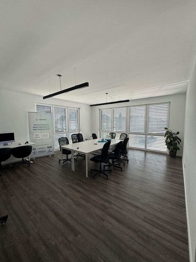 Prenájom kancelárie 600 m², Georg-Elser-Strasse 5, Gießen, Hesensko Prenájom kancelárie 600 m², Georg-Elser-Strasse 5, Gießen, Hesensko