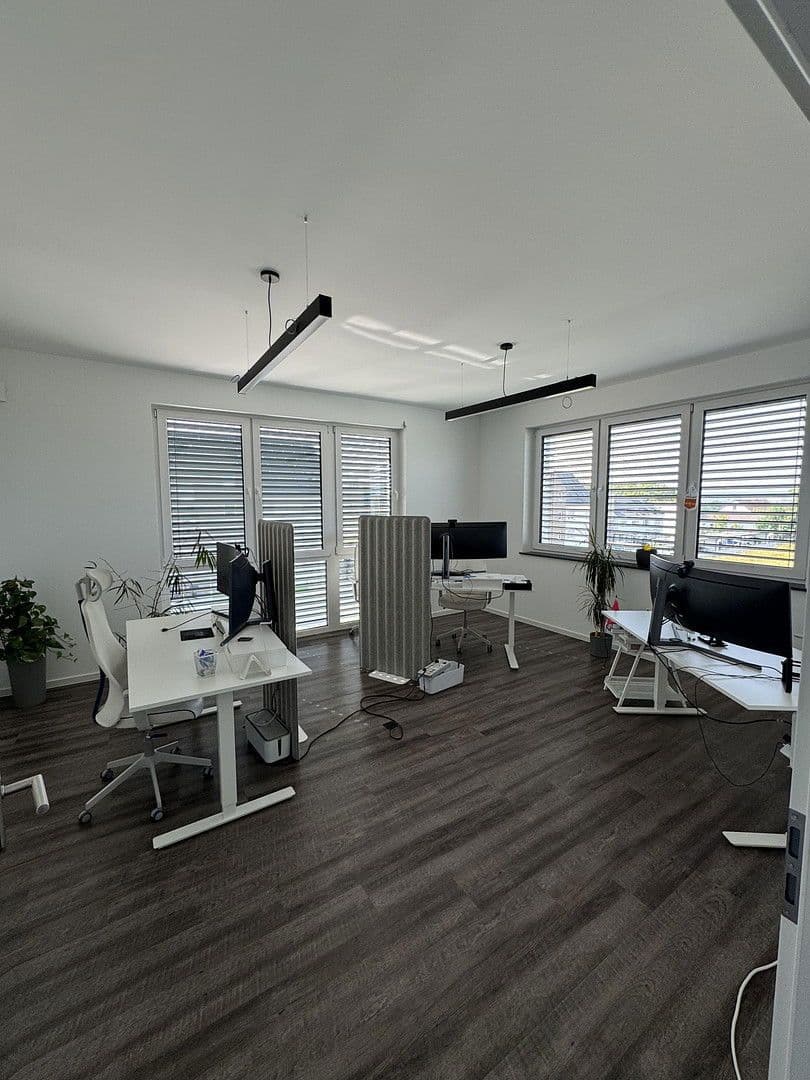 Prenájom kancelárie 600 m², Georg-Elser-Strasse 5, Gießen, Hesensko Prenájom kancelárie 600 m², Georg-Elser-Strasse 5, Gießen, Hesensko