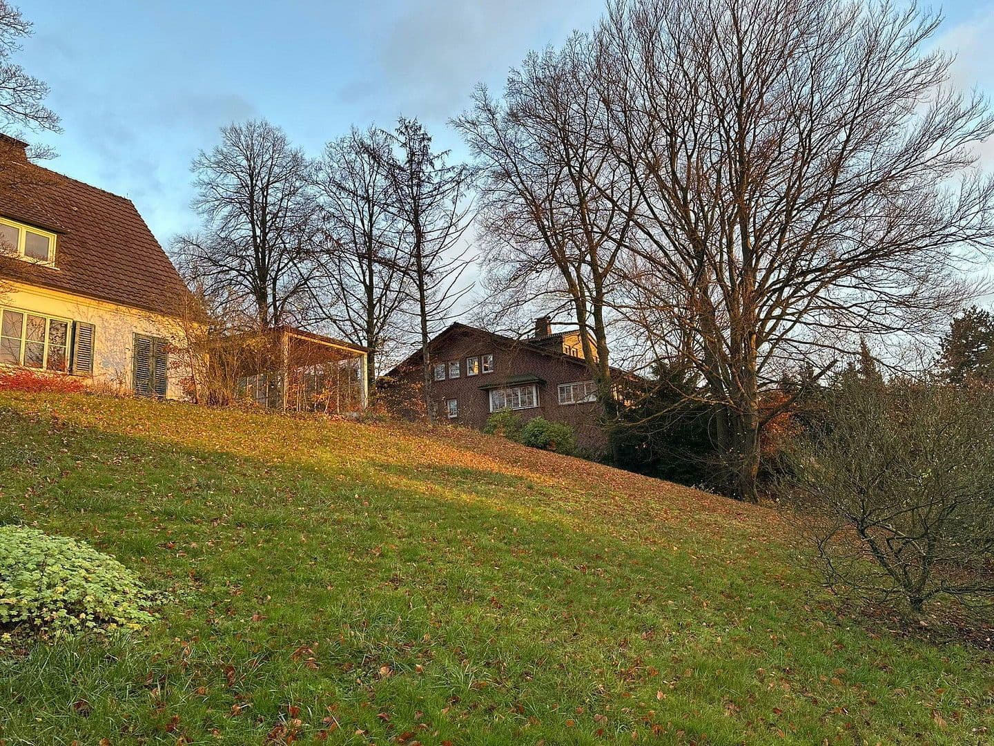 Predaj pozemku 1.710 m², Schillerstraße 21, Menden (Sauerland), Severné Porýnie - Westfálsko Predaj pozemku 1.710 m², Schillerstraße 21, Menden (Sauerland), Severné Porýnie - Westfálsko