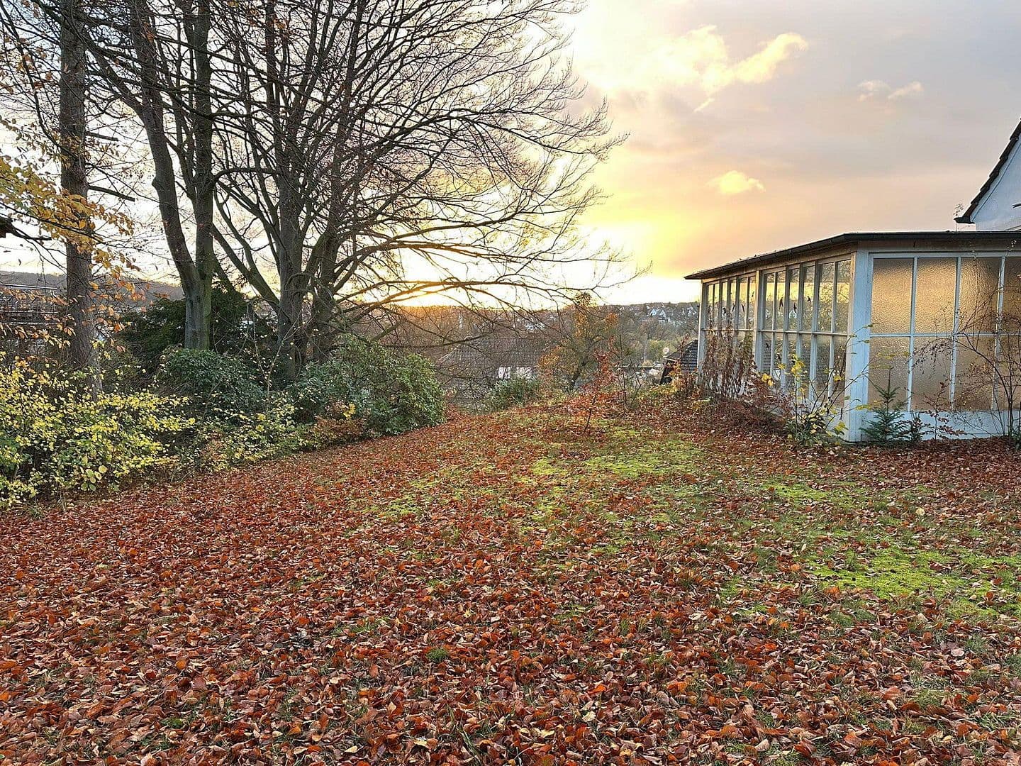 Predaj pozemku 1.710 m², Schillerstraße 21, Menden (Sauerland), Severné Porýnie - Westfálsko Predaj pozemku 1.710 m², Schillerstraße 21, Menden (Sauerland), Severné Porýnie - Westfálsko