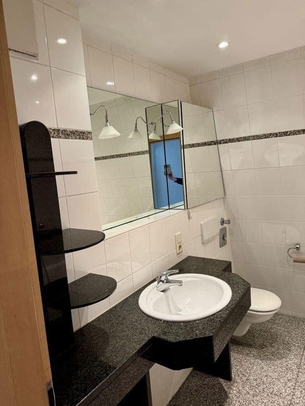 Prenájom bytu 2-izbový 105 m², Rheinbach, Severné Porýnie - Westfálsko Prenájom bytu 2-izbový 105 m², Rheinbach, Severné Porýnie - Westfálsko