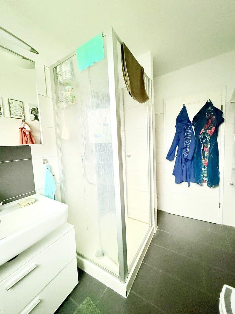 Prenájom bytu 3-izbový 93 m², Ingelheim am Rhein, Porýnie-Falcko Prenájom bytu 3-izbový 93 m², Ingelheim am Rhein, Porýnie-Falcko