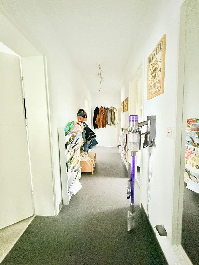 Prenájom bytu 3-izbový 93 m², Ingelheim am Rhein, Porýnie-Falcko Prenájom bytu 3-izbový 93 m², Ingelheim am Rhein, Porýnie-Falcko