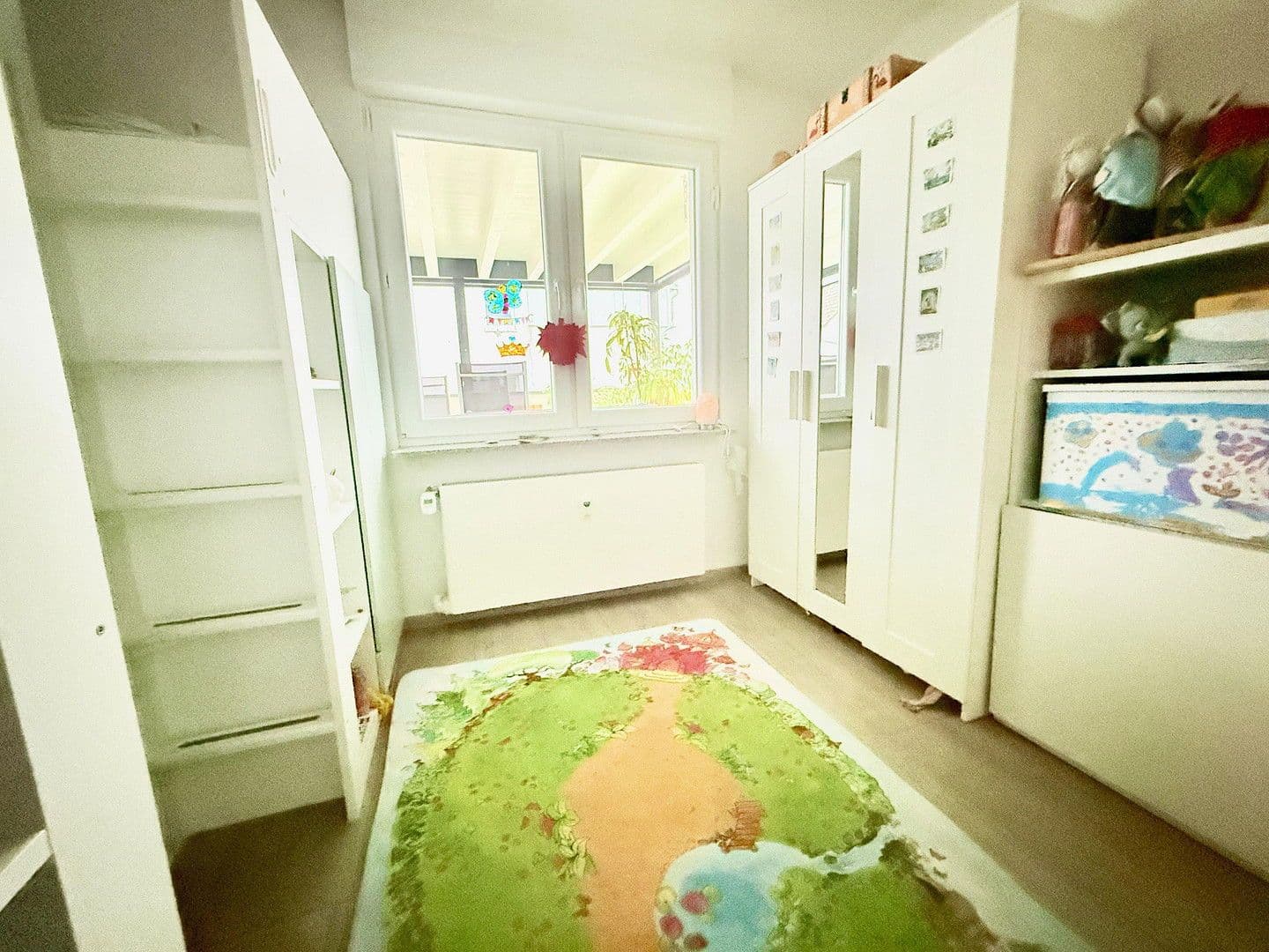 Prenájom bytu 3-izbový 93 m², Ingelheim am Rhein, Porýnie-Falcko Prenájom bytu 3-izbový 93 m², Ingelheim am Rhein, Porýnie-Falcko