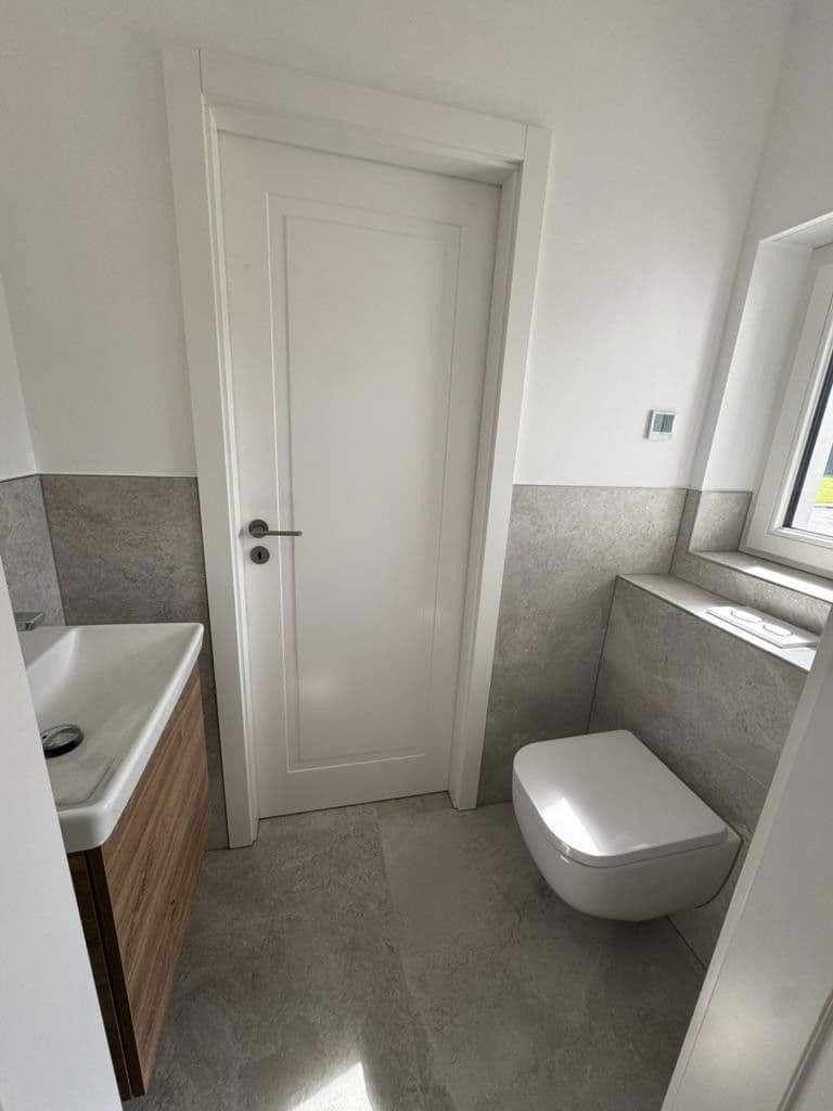 Predaj domu 100 m², pozemek 170 m², Düsseldorf, Severné Porýnie - Westfálsko Predaj domu 100 m², pozemek 170 m², Düsseldorf, Severné Porýnie - Westfálsko