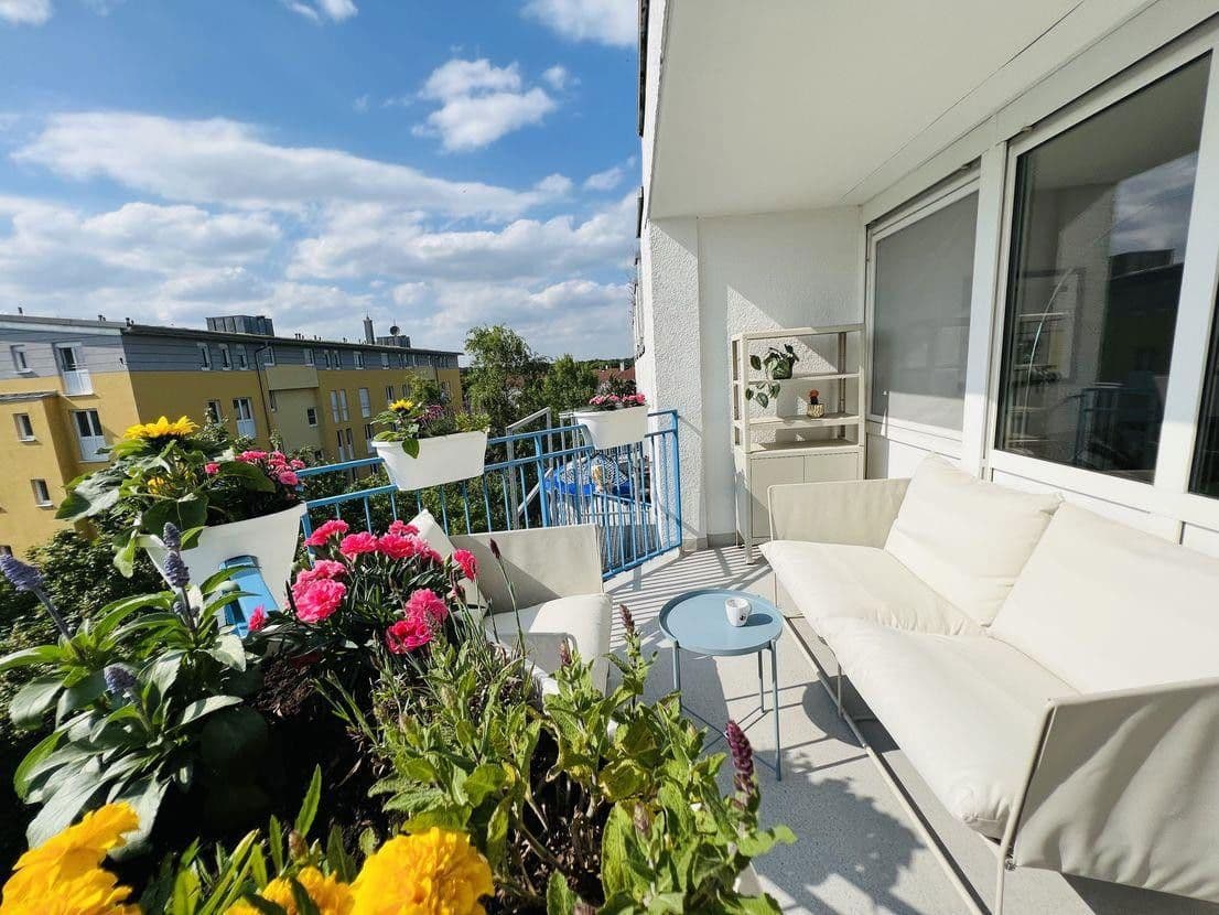 Prenájom bytu 3-izbový 75 m², Hitlstrasse 7, München, Bavorsko Prenájom bytu 3-izbový 75 m², Hitlstrasse 7, München, Bavorsko