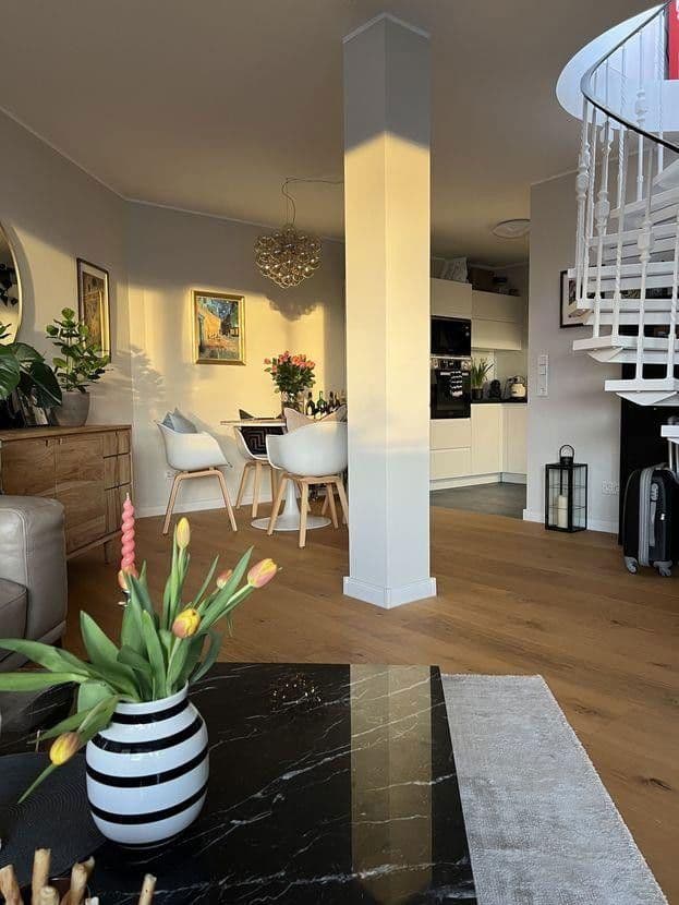 Prenájom bytu 3-izbový 75 m², Hitlstrasse 7, München, Bavorsko Prenájom bytu 3-izbový 75 m², Hitlstrasse 7, München, Bavorsko