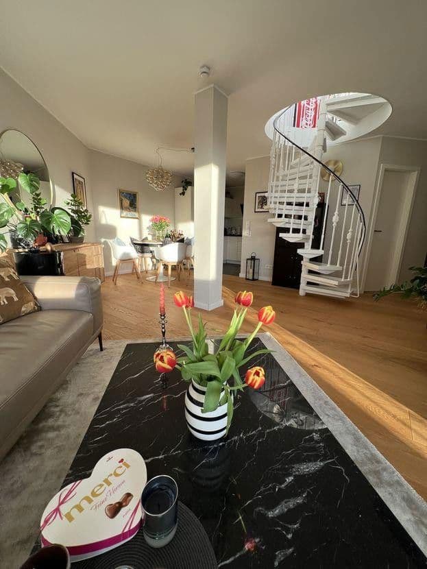 Prenájom bytu 3-izbový 75 m², Hitlstrasse 7, München, Bavorsko Prenájom bytu 3-izbový 75 m², Hitlstrasse 7, München, Bavorsko