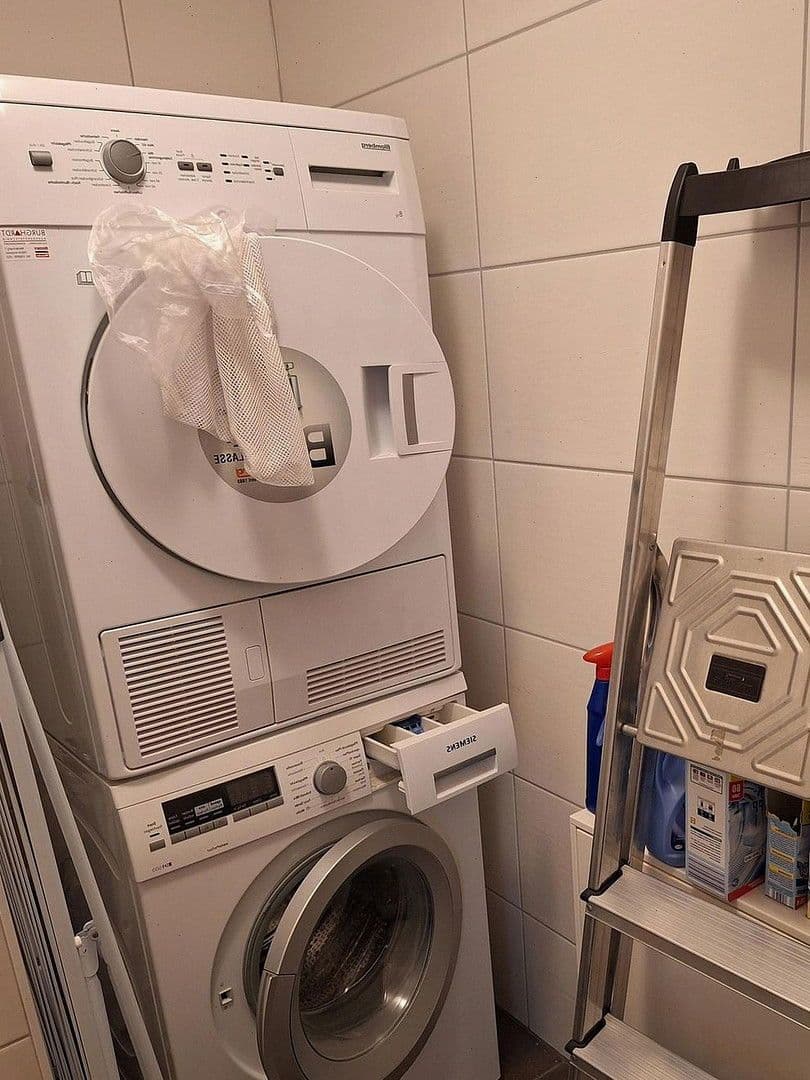 Prenájom bytu 3-izbový 81 m², Bleicherstraße 4, Rostock, Meklenbursko-Predpomoransko Prenájom bytu 3-izbový 81 m², Bleicherstraße 4, Rostock, Meklenbursko-Predpomoransko