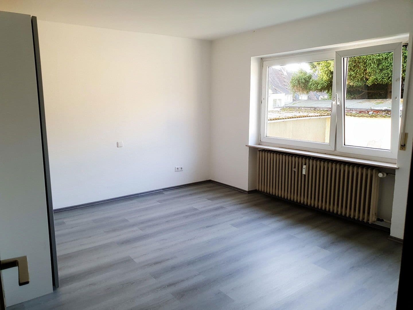 Prenájom bytu 2-izbový 55 m², Aschaffenburg, Bavorsko Prenájom bytu 2-izbový 55 m², Aschaffenburg, Bavorsko