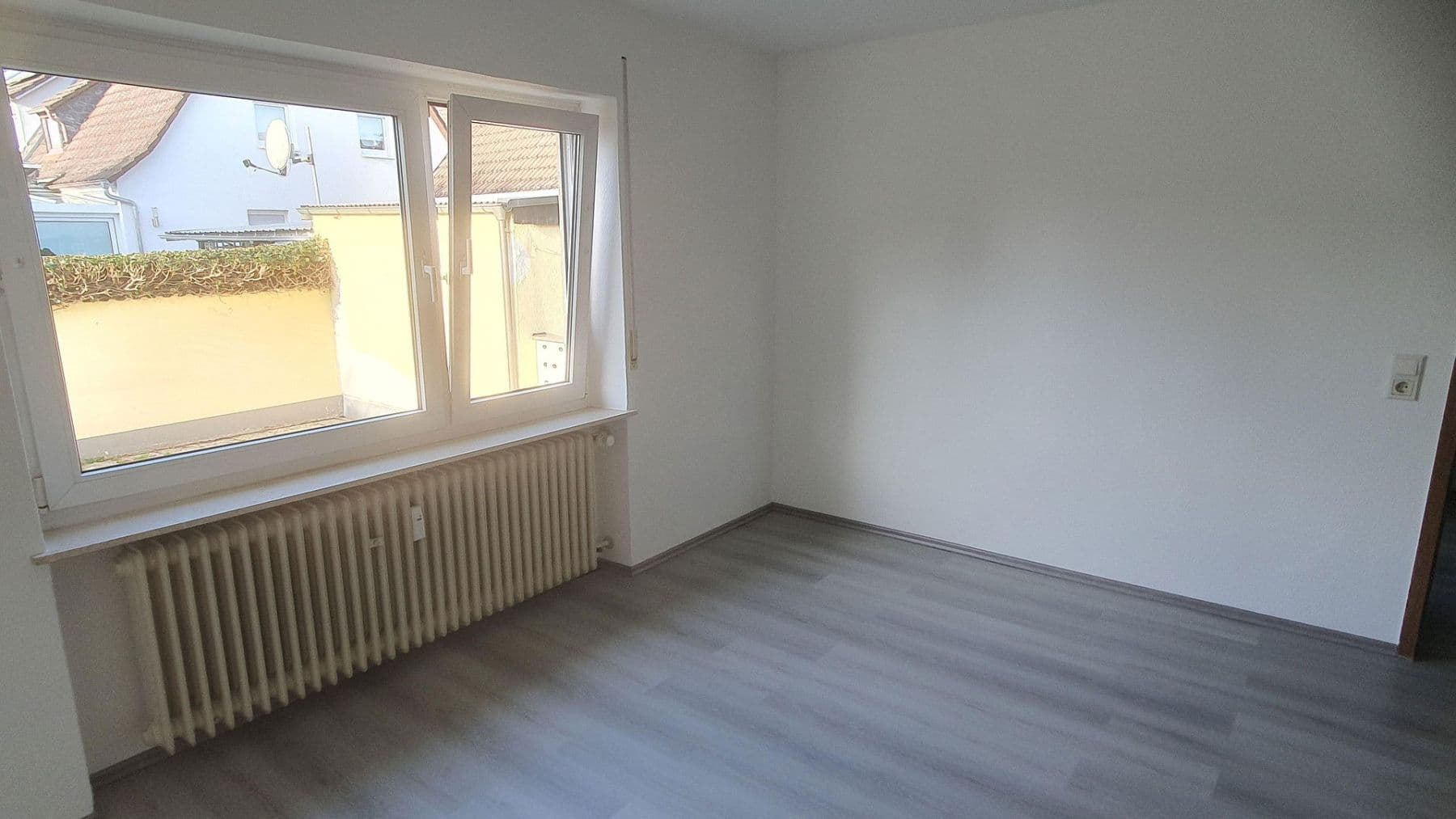 Prenájom bytu 2-izbový 55 m², Aschaffenburg, Bavorsko Prenájom bytu 2-izbový 55 m², Aschaffenburg, Bavorsko