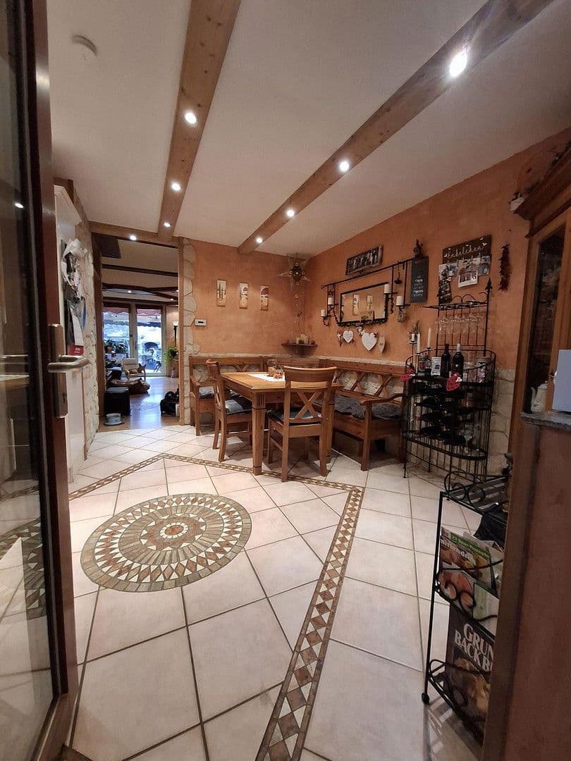 Predaj domu 120 m², pozemek 205 m², Viernheim, Hesensko Predaj domu 120 m², pozemek 205 m², Viernheim, Hesensko