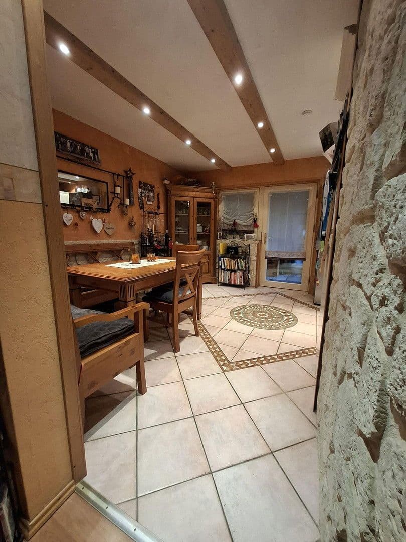 Predaj domu 120 m², pozemek 205 m², Viernheim, Hesensko Predaj domu 120 m², pozemek 205 m², Viernheim, Hesensko