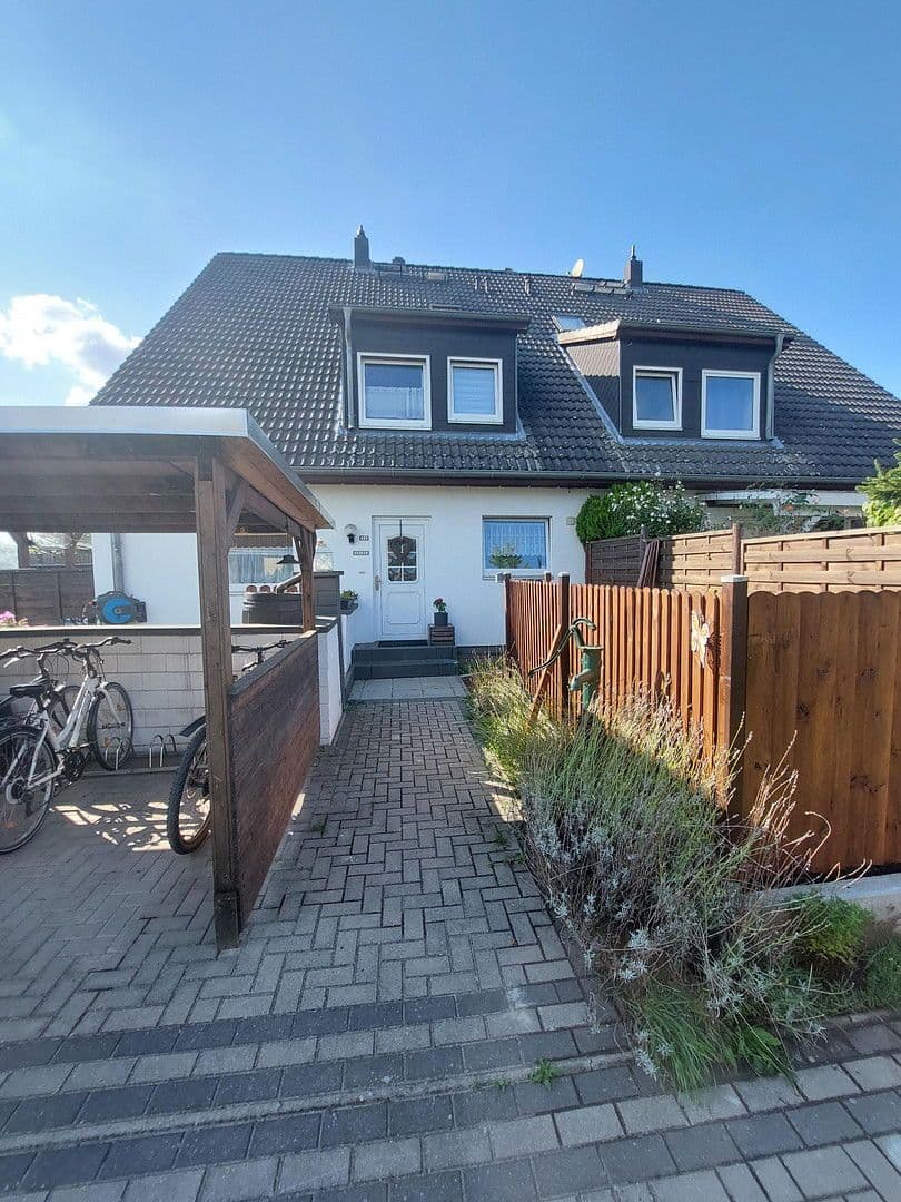 Predaj domu 105 m², pozemek 328 m², Nisblestr, 24, Berlin, Berlín Predaj domu 105 m², pozemek 328 m², Nisblestr, 24, Berlin, Berlín