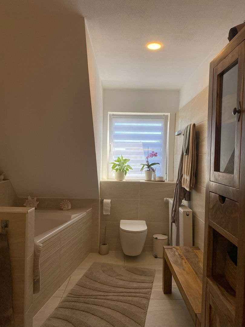 Predaj domu 105 m², pozemek 328 m², Nisblestr, 24, Berlin, Berlín Predaj domu 105 m², pozemek 328 m², Nisblestr, 24, Berlin, Berlín