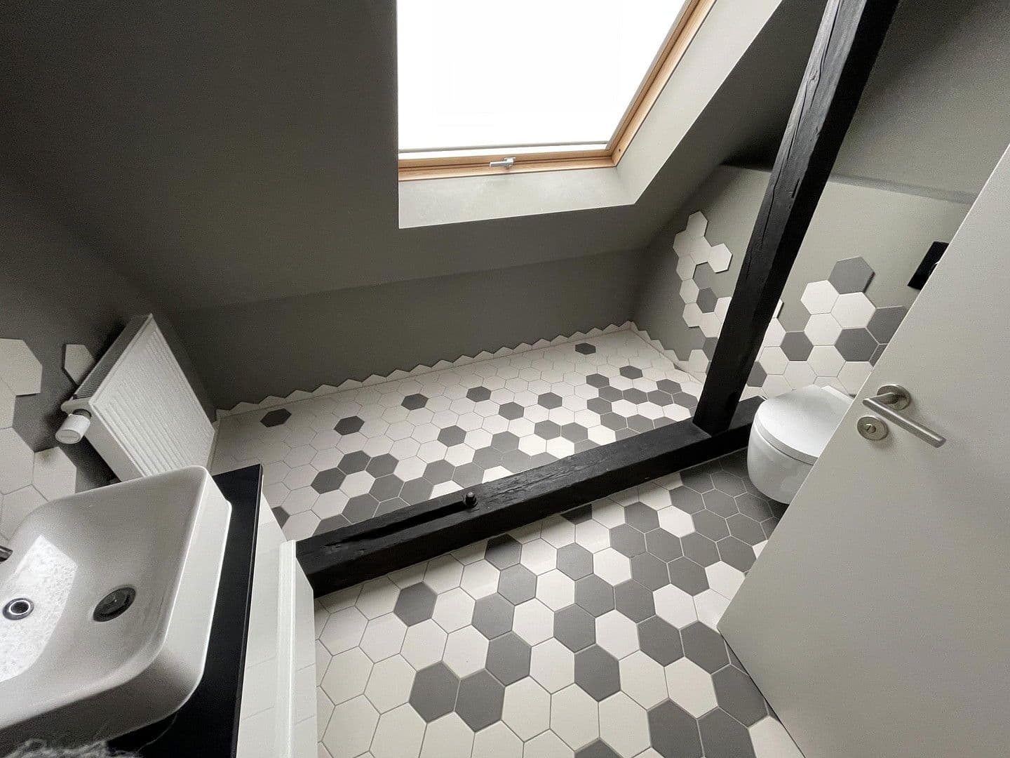 Predaj domu 263 m², pozemek 989 m², Walzbachtal, Bádensko-Wurttembersko Predaj domu 263 m², pozemek 989 m², Walzbachtal, Bádensko-Wurttembersko