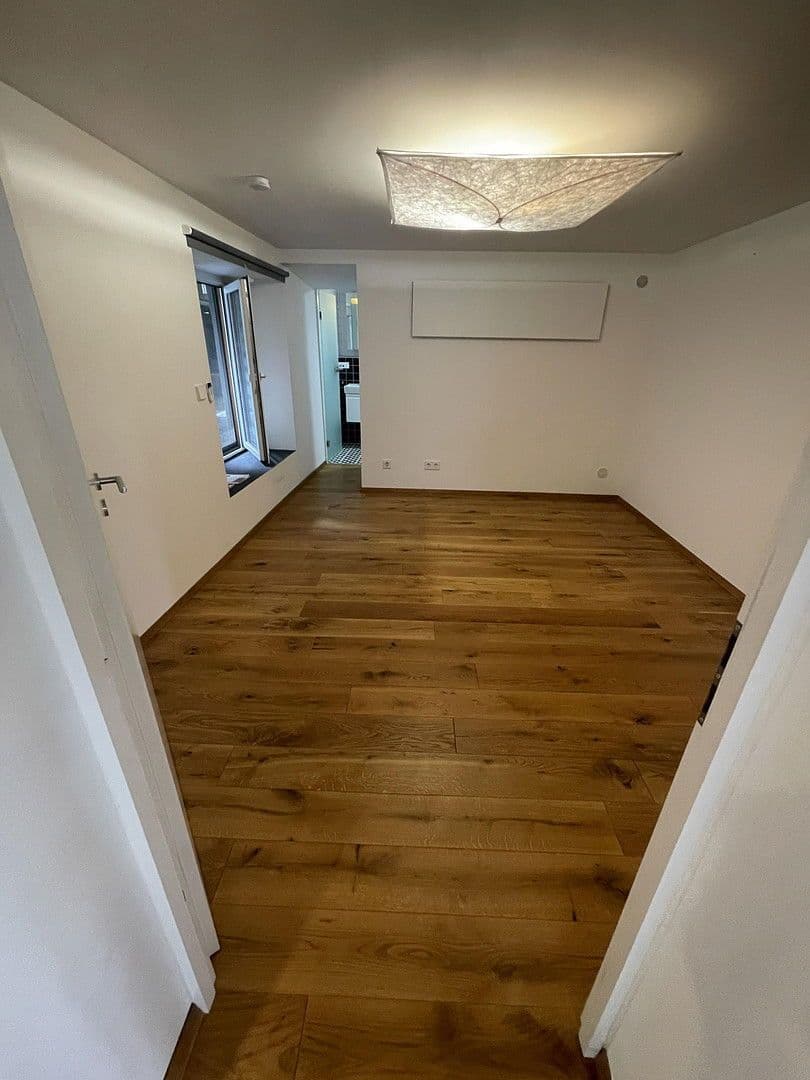 Predaj domu 263 m², pozemek 989 m², Walzbachtal, Bádensko-Wurttembersko Predaj domu 263 m², pozemek 989 m², Walzbachtal, Bádensko-Wurttembersko