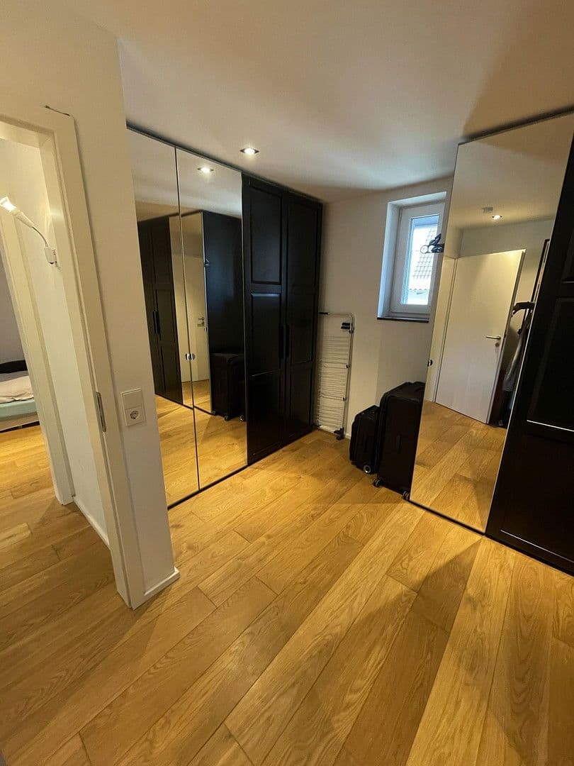 Predaj domu 263 m², pozemek 989 m², Walzbachtal, Bádensko-Wurttembersko Predaj domu 263 m², pozemek 989 m², Walzbachtal, Bádensko-Wurttembersko